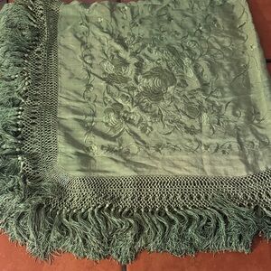 Green Floral Embroidered Throw
